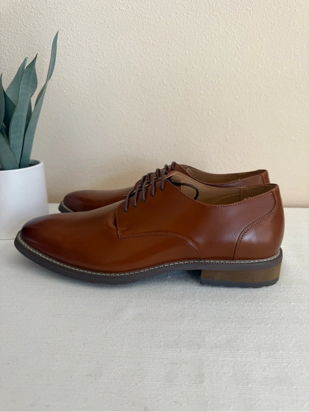 New Joseph Abboud Men's Classic Brown Leather Derby Shoes